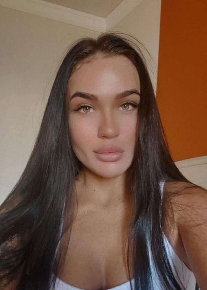 Индивидуалка Альбина фото № 2 в городе Алушта