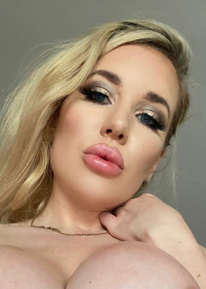 Индивидуалка Дарина фото № 2 в городе Алушта