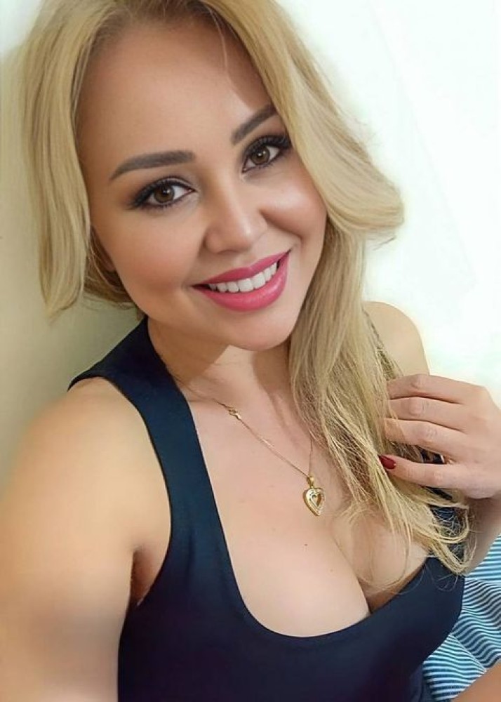 Индивидуалка Камилла главное фото в городе Алушта 